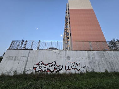 Graffiti Bombing - Photo by BugZBuNNy (2025)