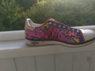 Graffiti Artwork - Photo by BugZBuNNy