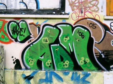 Graffiti Photo by Bumsbert