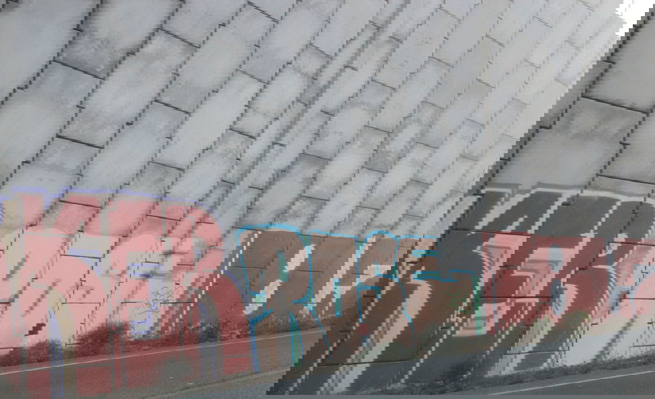 Graffiti Bombing - Photo by Bumsbert - Gran, Canaria