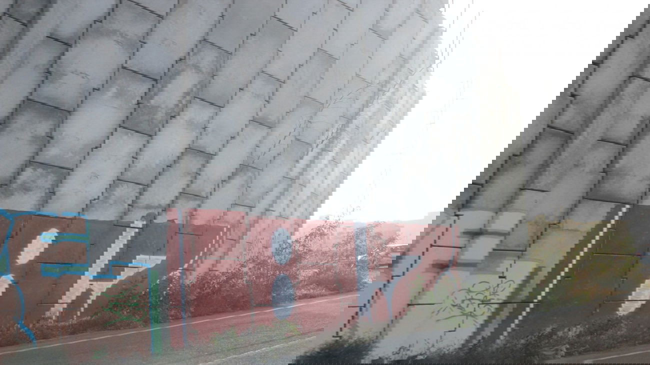 Graffiti Bombing - Photo by Bumsbert - Gran, Canaria