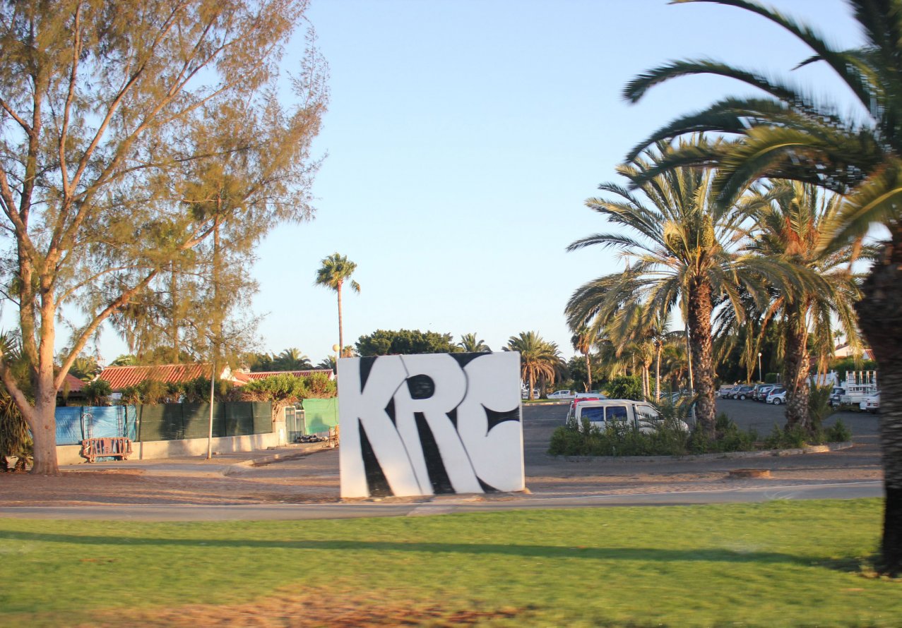 Graffiti Bombing - Photo by Bumsbert - Gran, Canaria