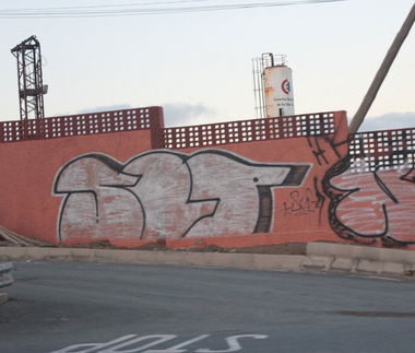 Graffiti Bombing - Photo by Bumsbert - Gran, Canaria
