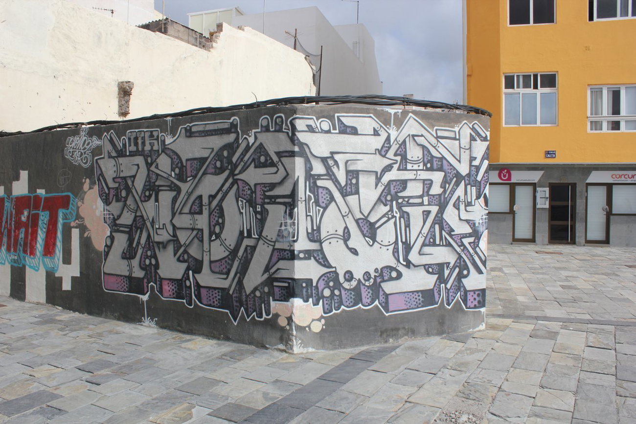 Graffiti Wall - Photo by Bumsbert - Gran, Canaria, Las