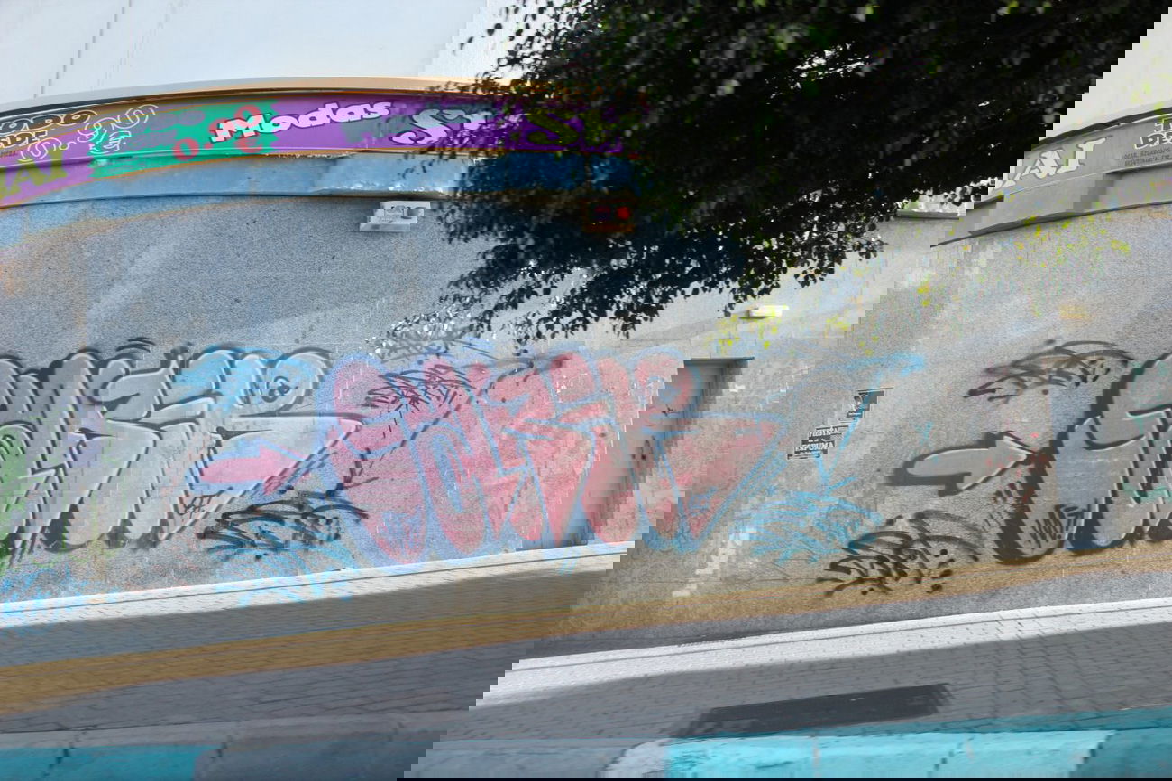 Graffiti Bombing - Photo by Bumsbert - Gran, Canaria