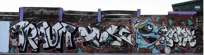 Graffiti Wall - Photo by Bumsbert