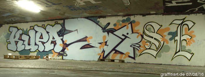 Graffiti Wall - Photo by Bumsbert