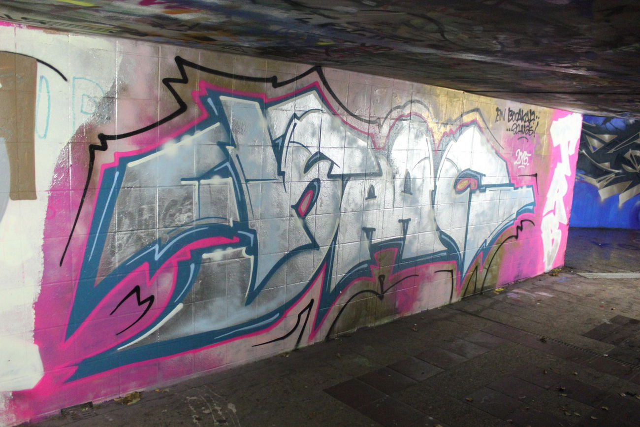 Graffiti Wall - Photo by Bumsbert - Stuttgart