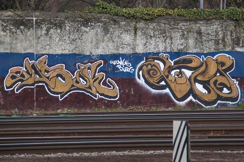 Graffiti Wall - Photo by Bumsbert