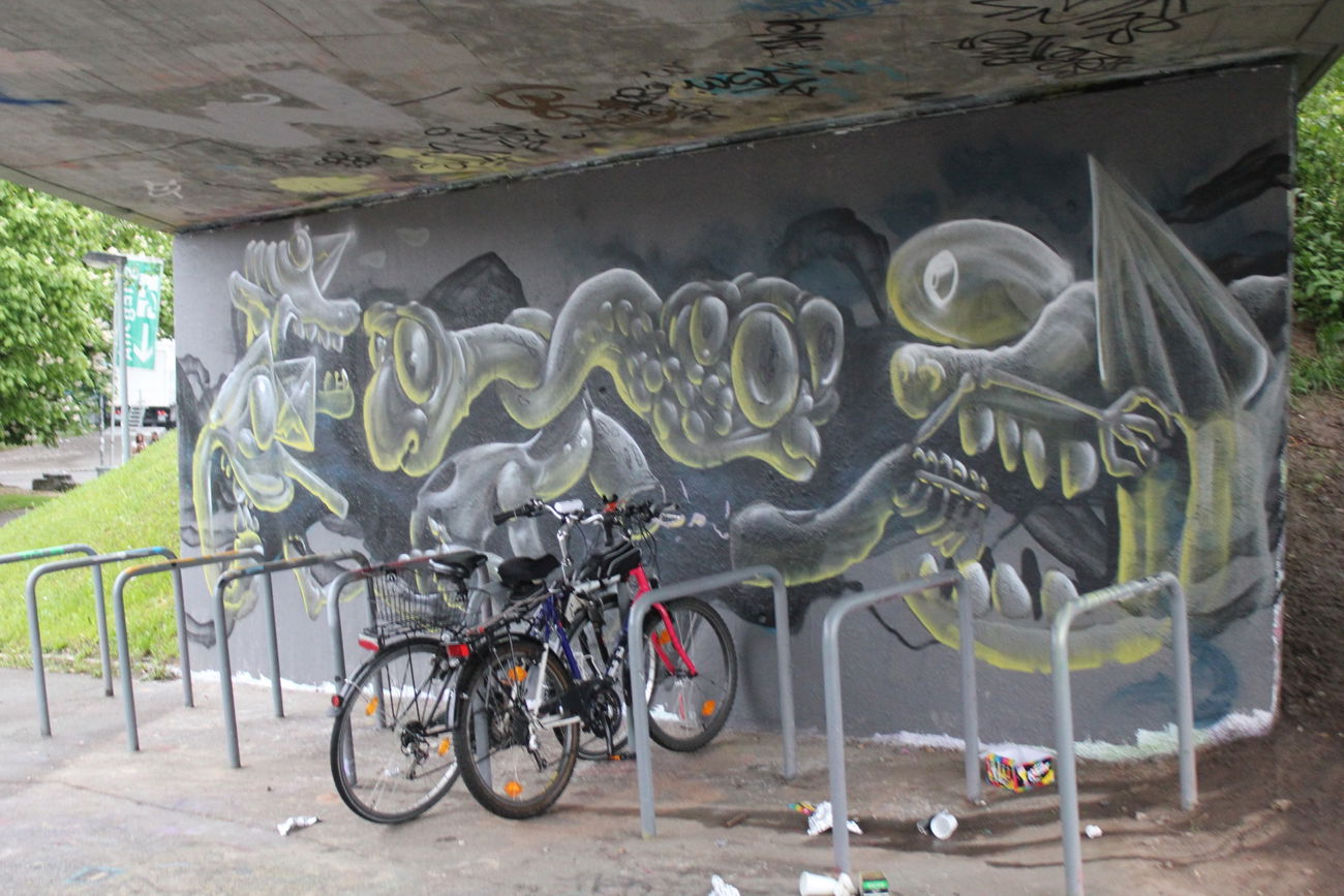 Graffiti Wall in STUTTGART - Photo by Bumsbert