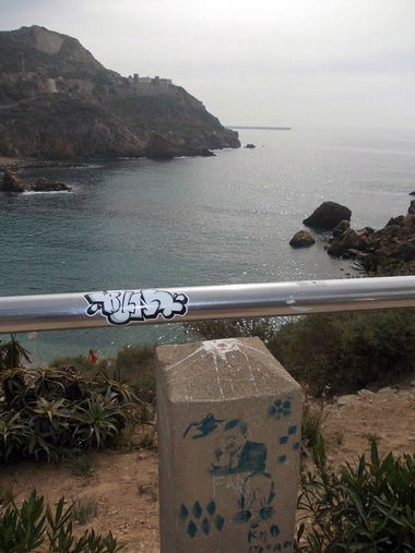 Graffiti Street Art - Photo by BuntOne (2013)