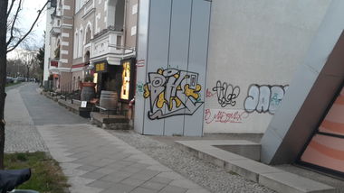 Graffiti Wall - Photo by BurnYa285 - bhe, berlin