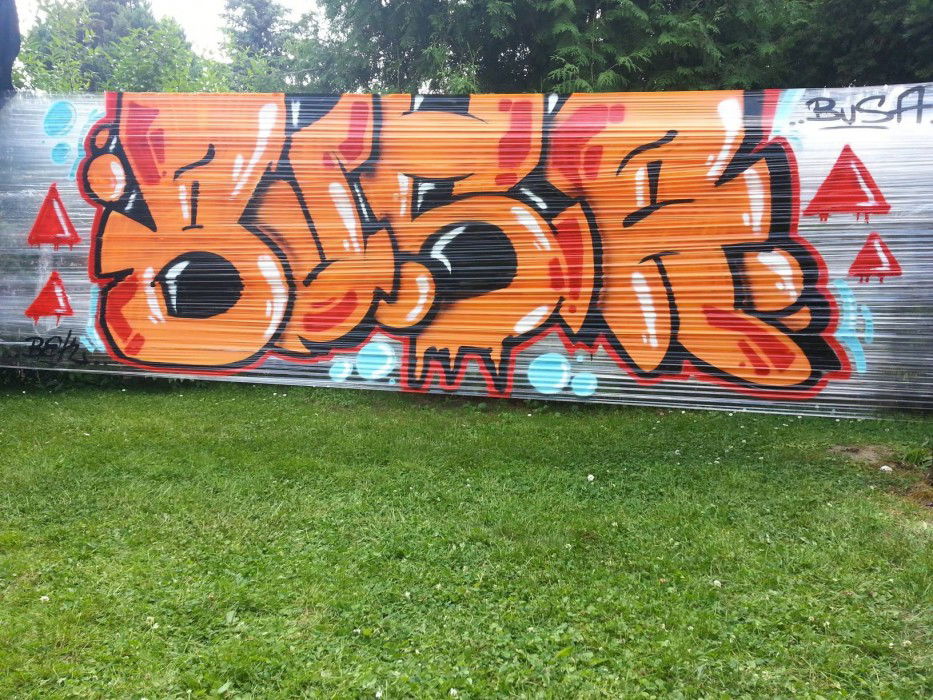 Graffiti Artwork - Photo by Busa - Busa, Bek, Crew
