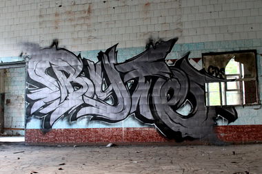 Graffiti Wall - Photo by ByteOne