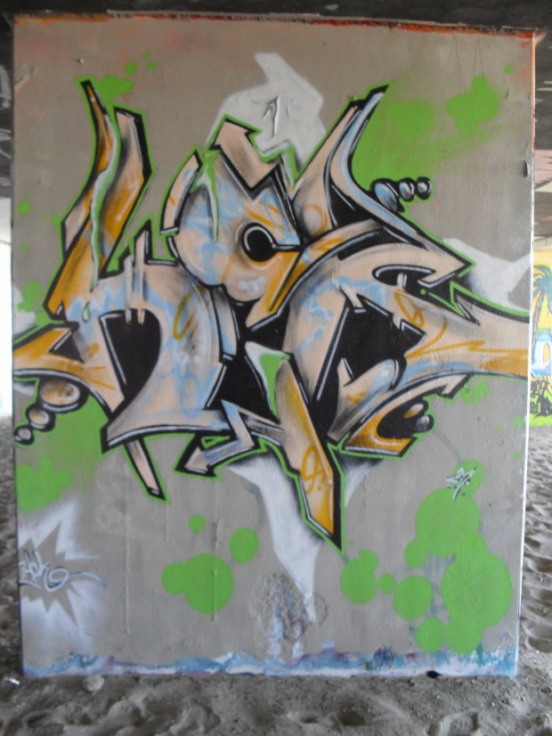 Graffiti Wall in Laboe - Photo by CALUE - hck (2012)