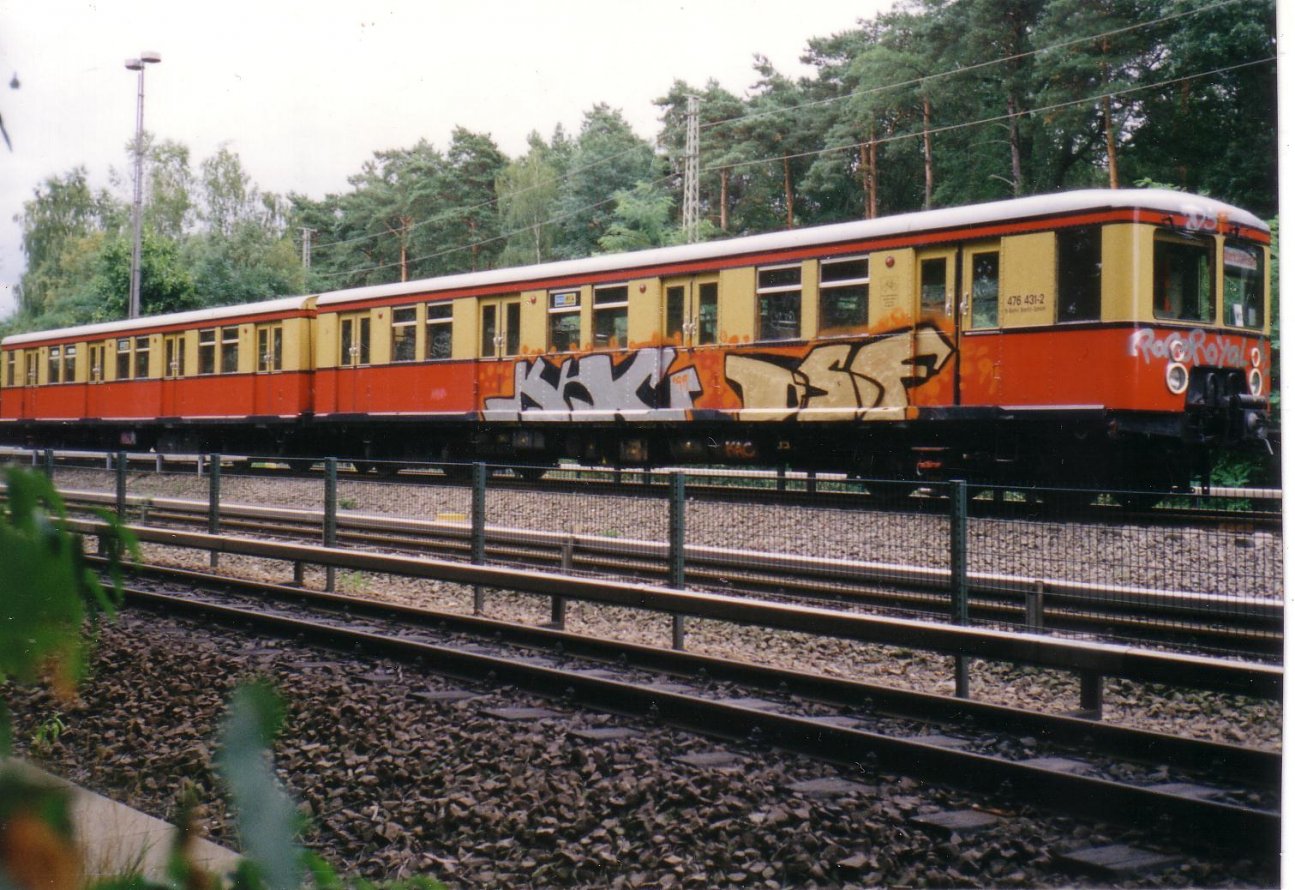Graffiti Photo by CANFLY - KHC, DSF, SBahn (1999)