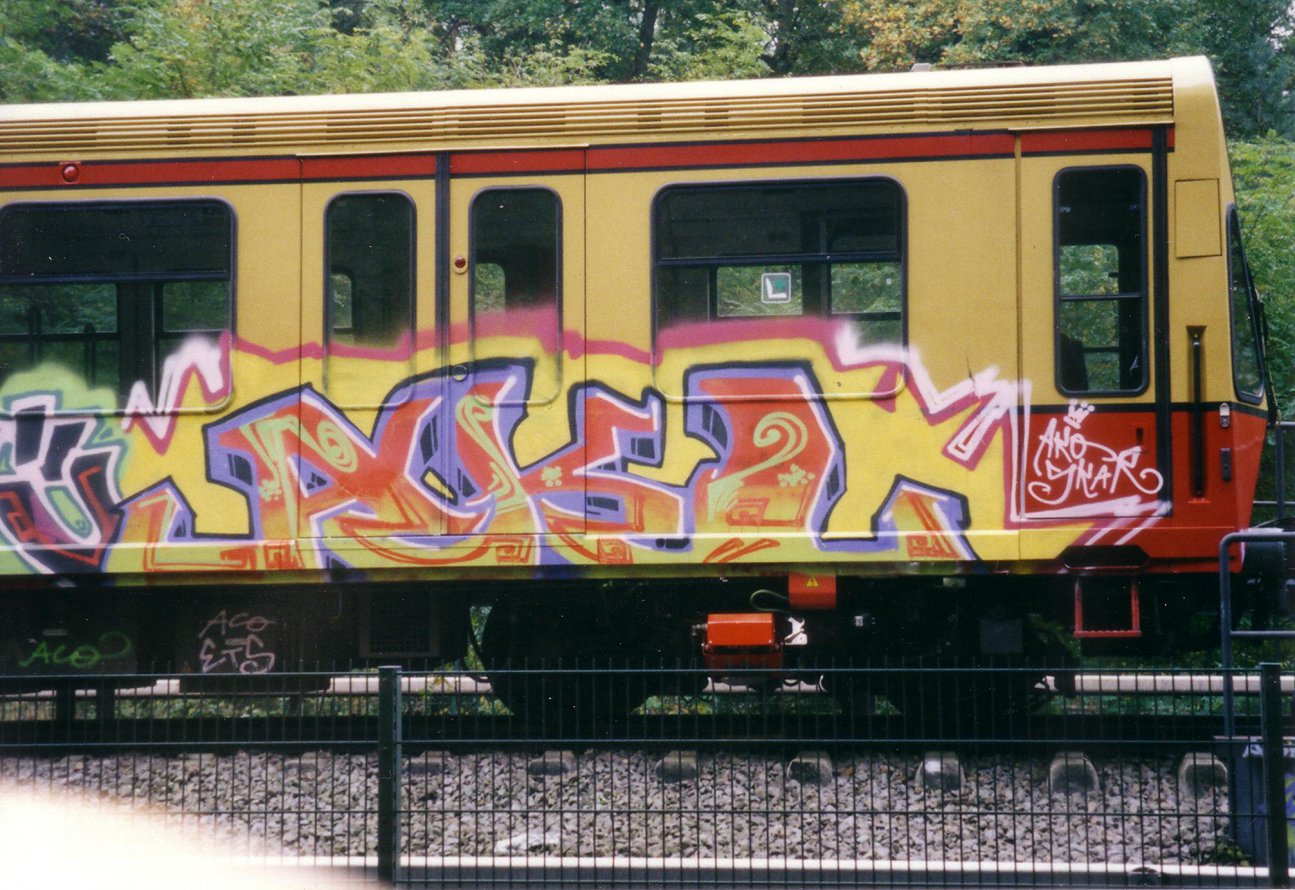 Graffiti Photo by CANFLY - ako, ETS, SBahn