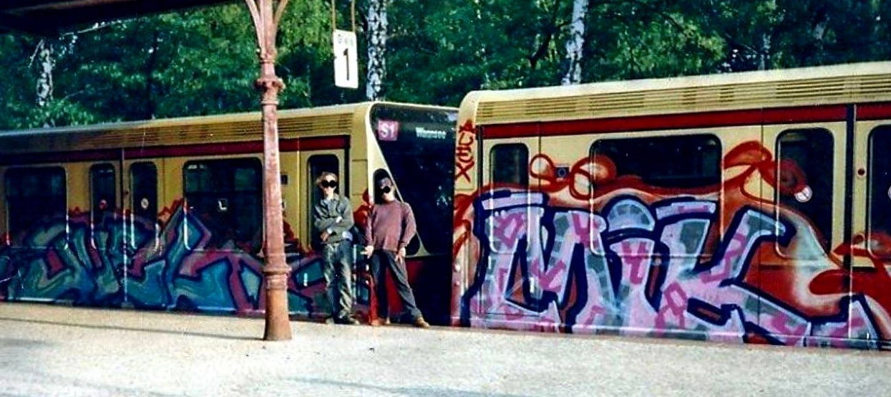 Graffiti Photo by CANFLY - juel, mik, TRS (1993)