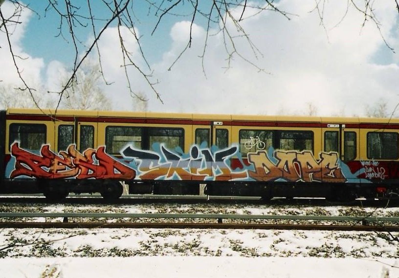 Graffiti Photo by CANFLY - pesd, skim, dope
