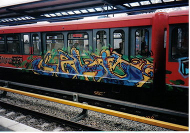 Graffiti Photo by CANFLY - sekt, BR485, sputnik (1998)