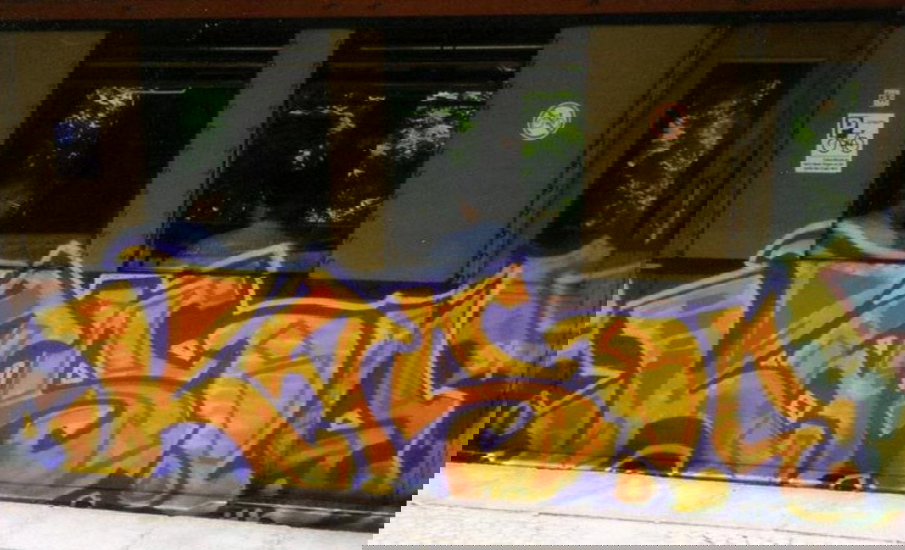 Graffiti Photo by CANFLY - kasie, KHC, BR475 (1994)