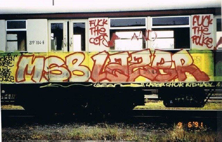 Graffiti Train - Photo by CANFLY - laser, MSB, SBahn (1991)