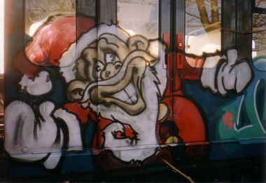 Graffiti Train - Photo by CANFLY - santa, claus, shek (1992)
