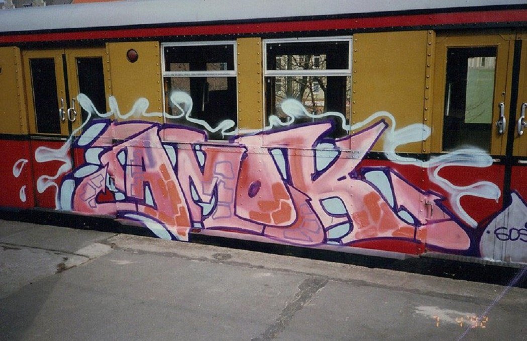 Graffiti Photo by CANFLY - amok, SOS, BR476 (1992)