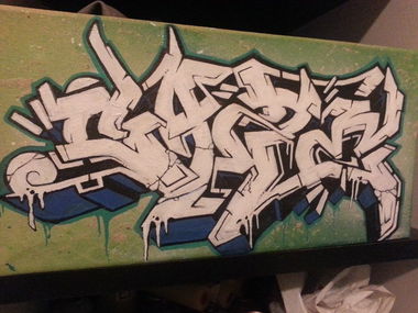 Graffiti Artwork - Photo by CAZEricabc (2012)