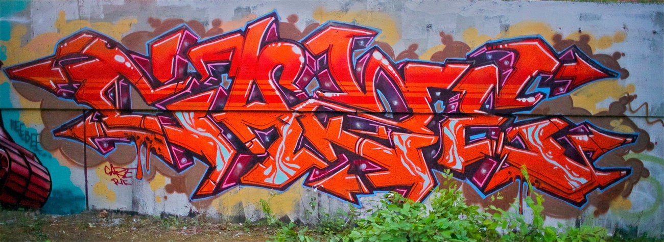 Graffiti Wall in München - Photo by CAZEricabc (2015)