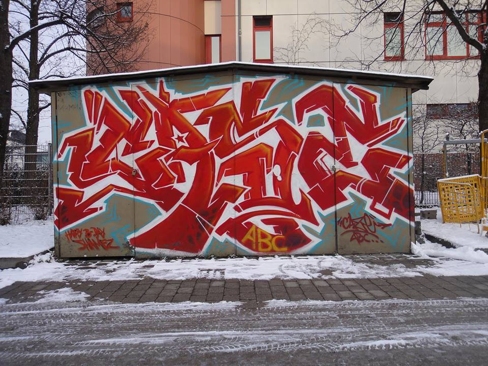 Graffiti Wall - Photo by CAZEricabc (2012)