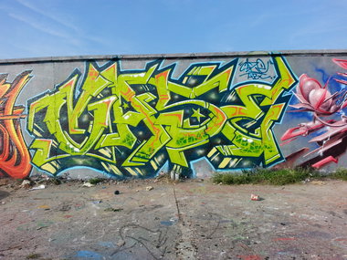 Graffiti Wall in Munich schlachhof - Photo by CAZEricabc (2013)