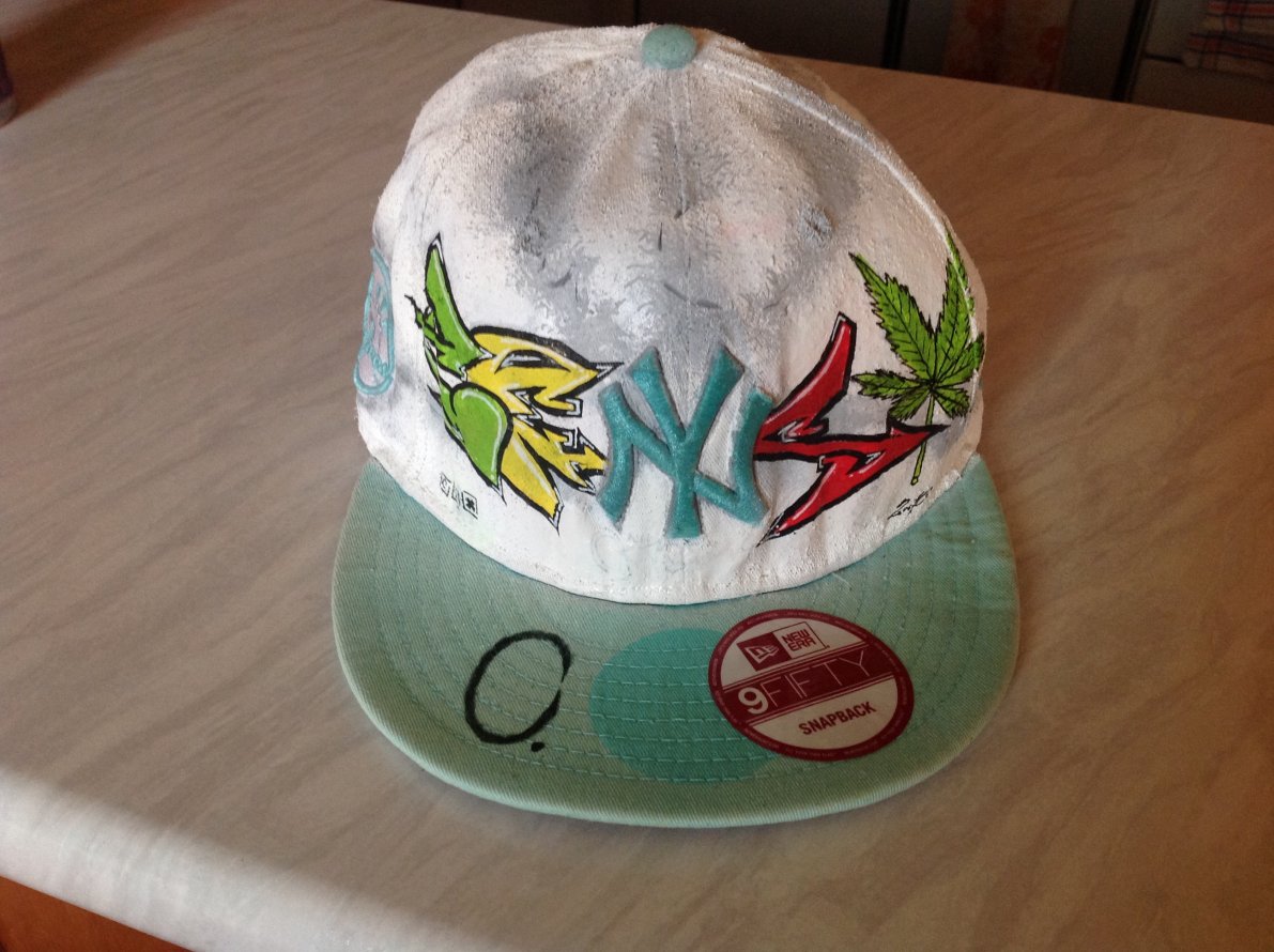 Graffiti Artwork - Photo by CESOone - Weed, ganja, cap (2013)