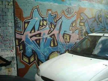 Graffiti Wall in Braunschweig - Photo by CHIKKSN - chikksn, krys, braunschweig (2005)