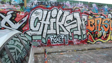 Graffiti Wall in Braunschweig - Photo by CHIKKSN - chikksn, braunschweig (2011)