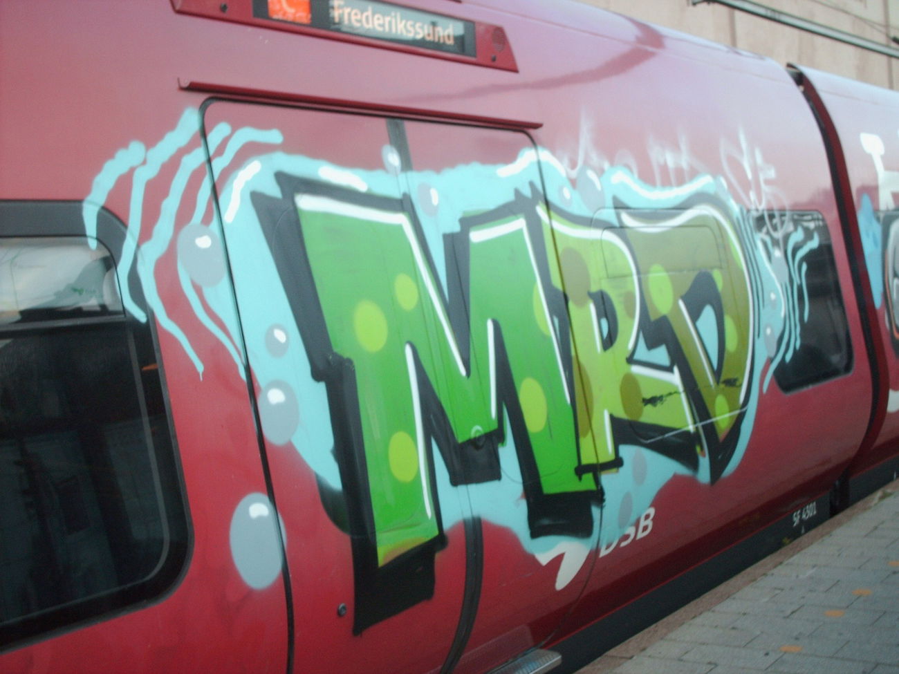 Graffiti Train in Copenhagen - Photo by COLLECTOR - MRD, Copenhagen, Denmark (2011)