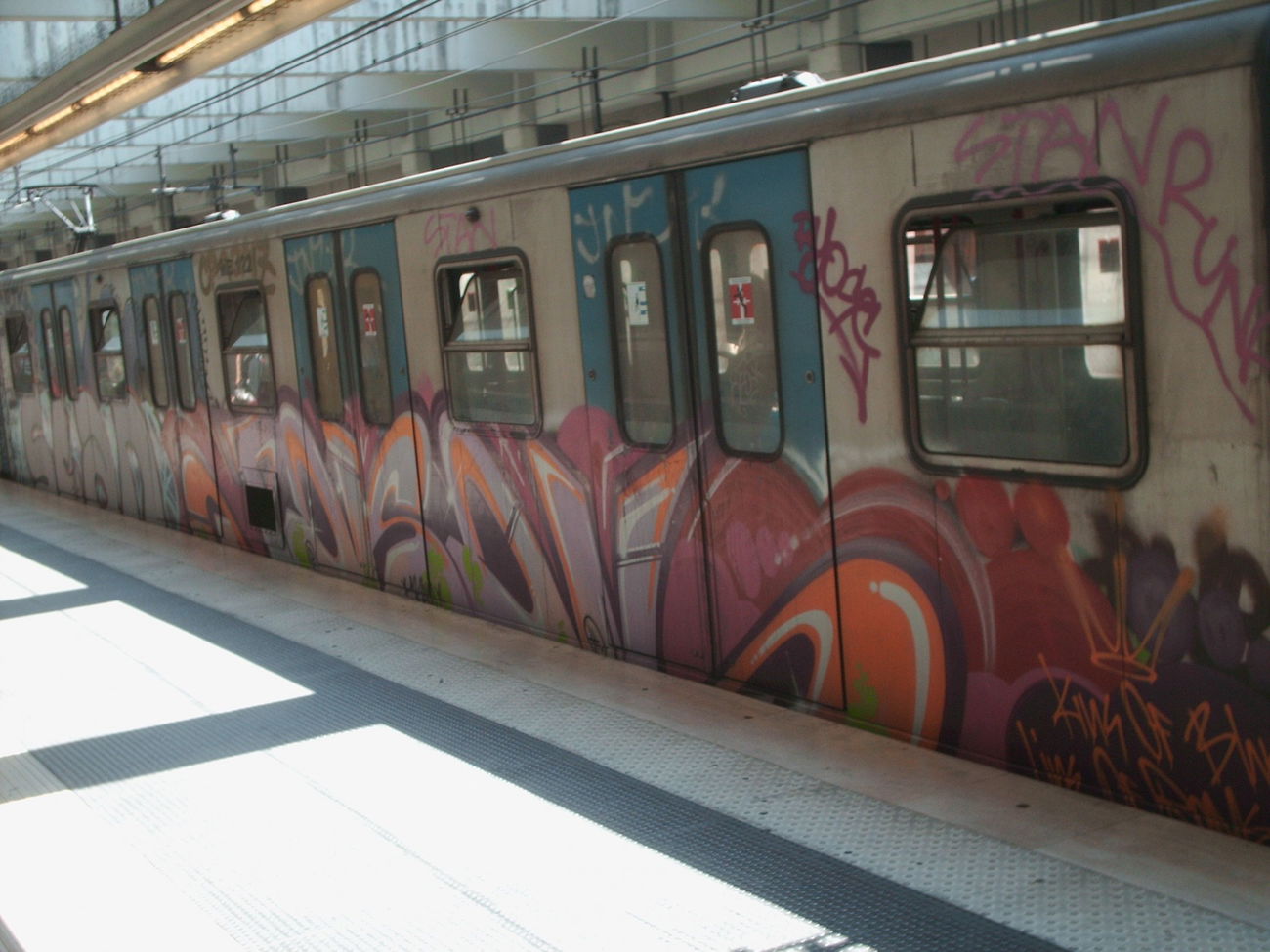Graffiti Train in Rome - Photo by COLLECTOR - Rome, Italy (2012)