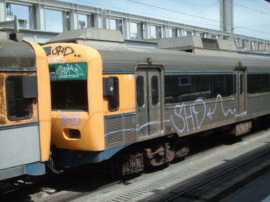 Graffiti Train in Lisboa - Photo by COLLECTOR - SHD, Shok, Koes (2010)