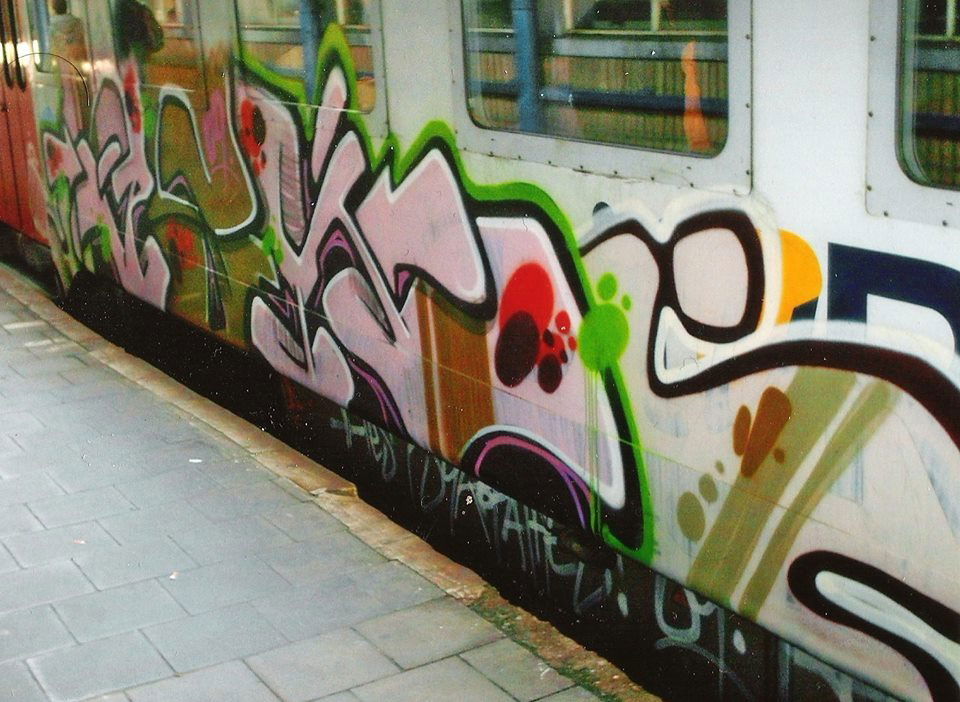 Graffiti Train in Brussel - Photo by COLLECTOR - Brussel, Bruxelles, Belgium (2009)
