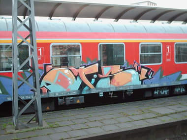 Graffiti Train in Hamburg - Photo by COLLECTOR - Otis, LF, CAP (2006)