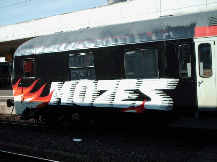Graffiti Train in Hannover - Photo by COLLECTOR - Mozes, Moses, Hannover (2006)