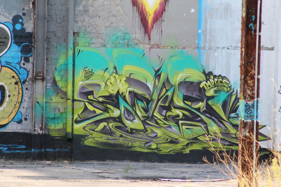 Graffiti Wall in Berlin - Photo by COLLECTOR - Sofles, TMD, Berlin (2012)