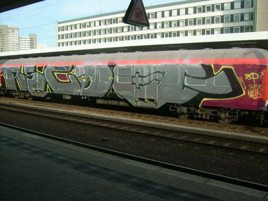 Graffiti Train in Brunswick - Photo by COLLECTOR - RSC, DQ, Tapir (2009)