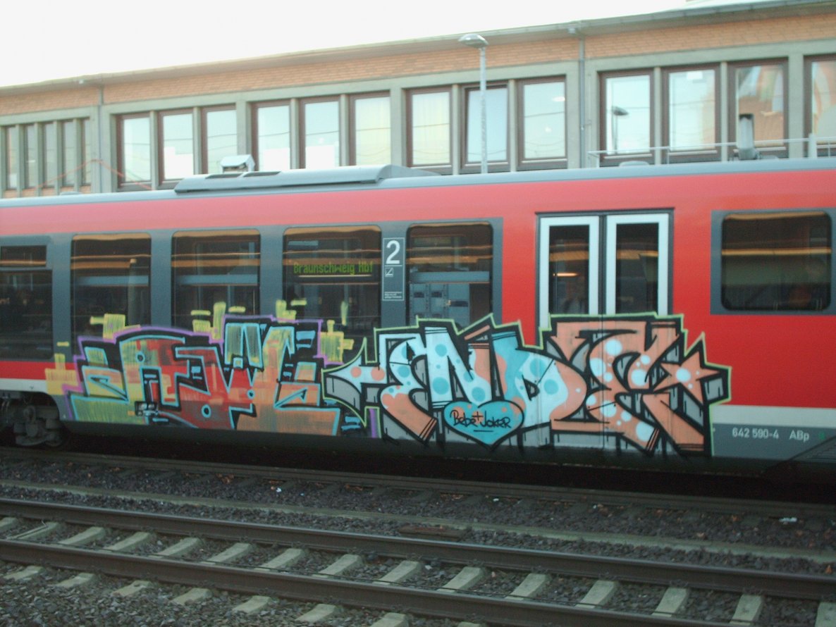 Graffiti Train in Wolfsburg - Photo by COLLECTOR - Rail, Ende, Wolfsburg (2006)