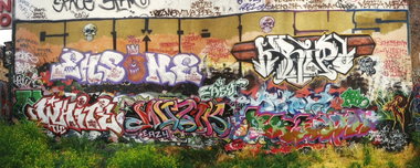 Graffiti Wall in Berlin - Photo by COLLECTOR - Ehsone, Kripo, White