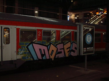 Graffiti Train in Hamburg - Photo by COLLECTOR - Moses, Hamburg (2007)
