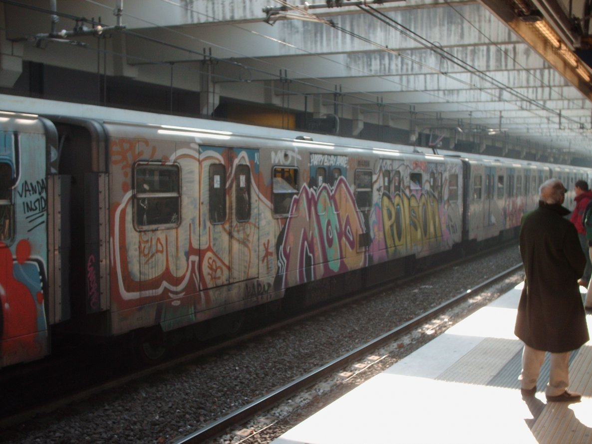 Graffiti Train in Rome - Photo by COLLECTOR - Mod, Poison, Rome