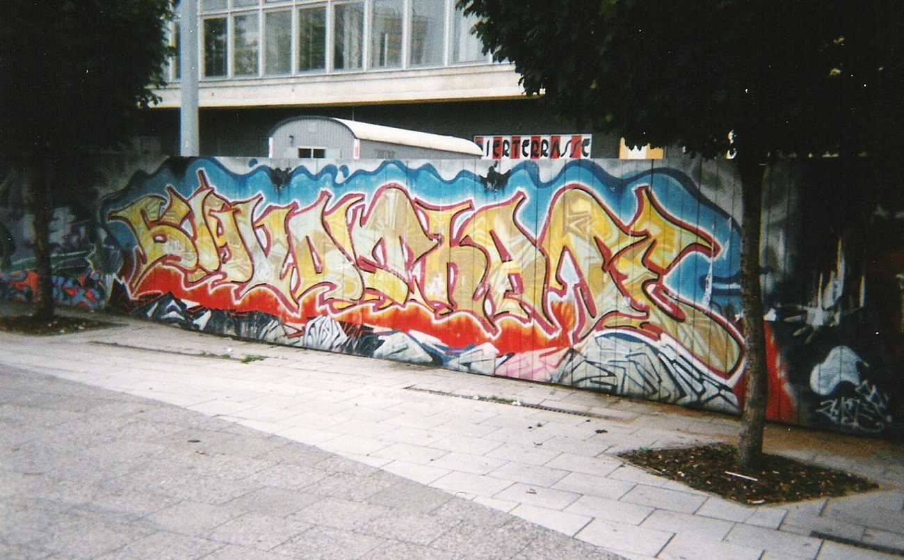 Graffiti Wall in Berlin - Photo by COLLECTOR - Berlin