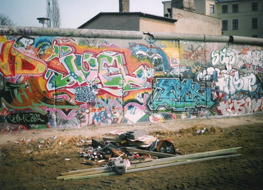 Graffiti Wall in Berlin - Photo by COLLECTOR - Juel, Spik, Taste
