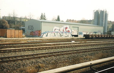 Graffiti Bombing in Berlin - Photo by COLLECTOR - Juem, Berlin